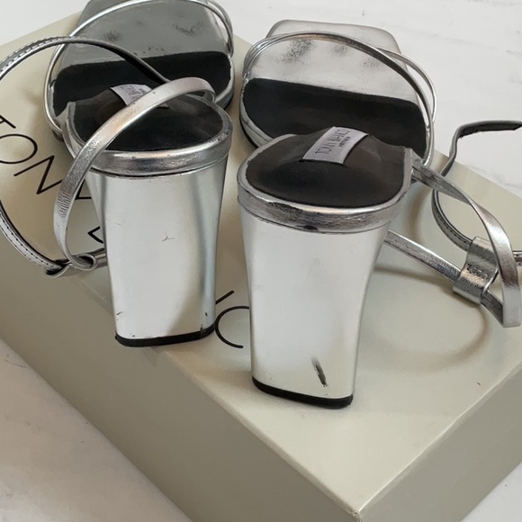 Tony Bianco Corso Sandal in Metallic Silver, Size: 8 - Picture 10 of 11